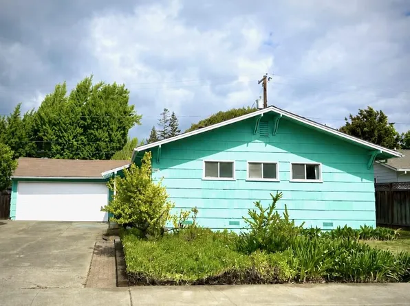 1647 Nilda Ave, Mountain View, CA 94040