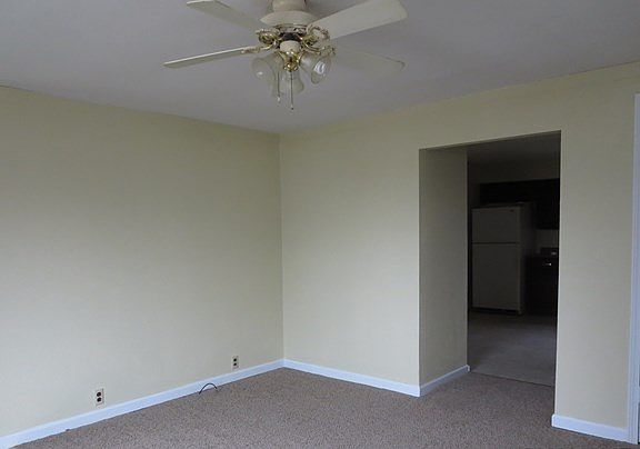 3rd image of 1208 S Baird St