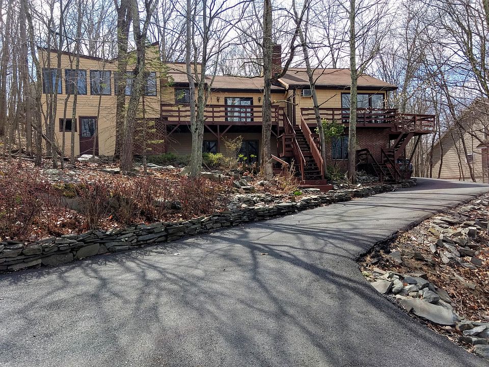 1552 Oak Ln, Bushkill, PA 18324 Zillow