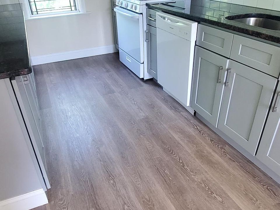 1st image of 81 Sedgwick Ave