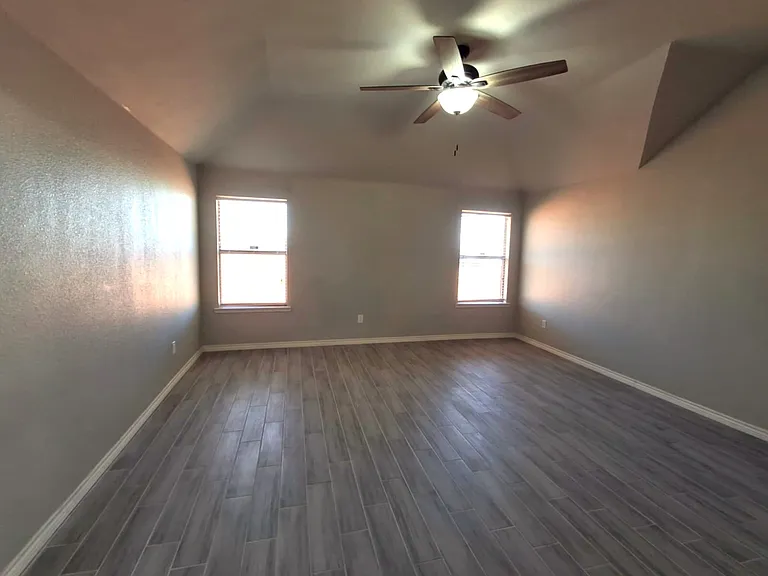 6805 Terbet Ct — Photo 5