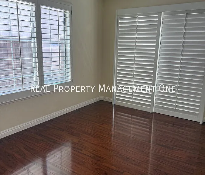 3956 Promenade Way — Photo 7