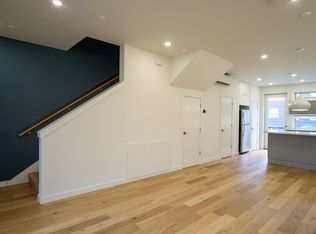 5163 E Burnside St #0, Portland, OR 97215