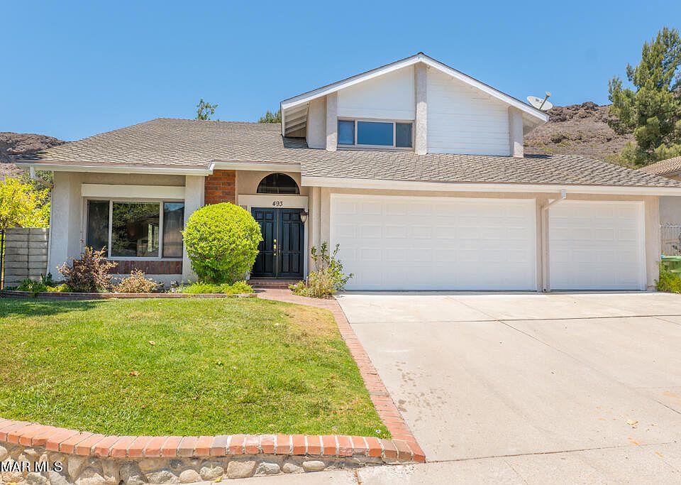 1st image of 493 Raindance St