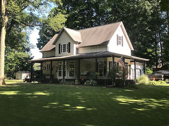 3rd image of 1096 S Glenway Dr