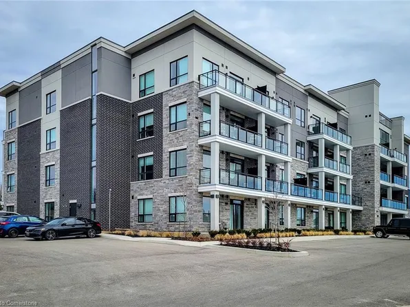 120 Springvalley Cres #107, Hamilton, ON L9C 0G2