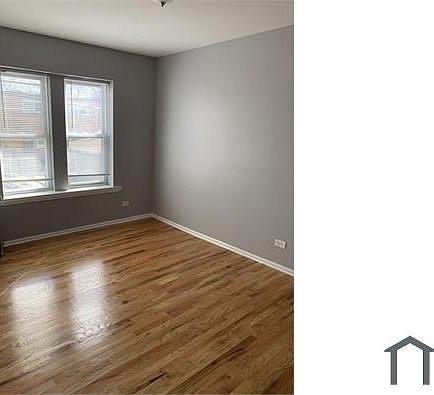 5th image of 1141 E 79th Pl APT 1E