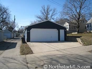 5th image of 5901 Thomas Ave S