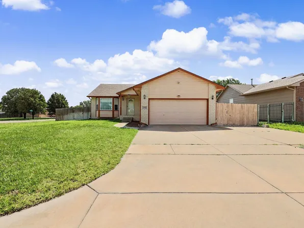 1920 S Leeanne Ln, Wichita, KS 67207