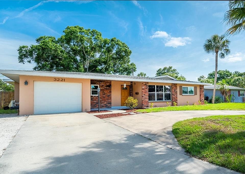 1st image of 3221 Dante Dr