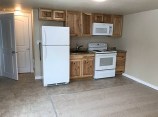 1190 Main St APT 4, Dallas, OR 97338