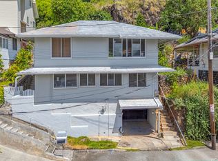 3251 Palolo Terrace Pl, Honolulu, HI 96816