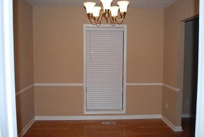 5th image of 4414 Linda Dr