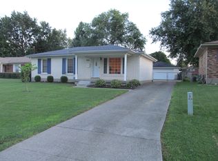 2506 Legene Ct, Louisville, KY 40216