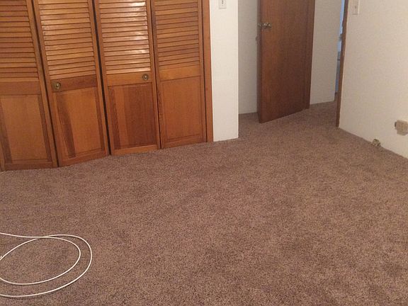 3rd image of 225 Woodland Ave
