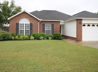 425 Dorothy Ct, Warner Robins, GA