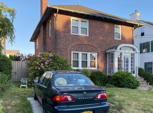 15 Lenox Pl, Middletown, NY 10940