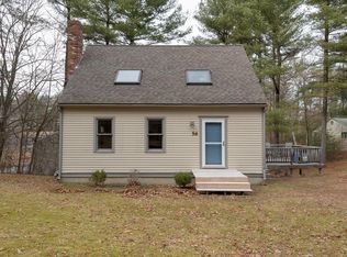 56 W Boundary Rd, Pembroke, MA 02359