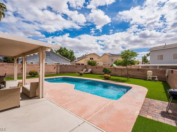 6042 Carmel Bluff St, North Las Vegas, NV 89031