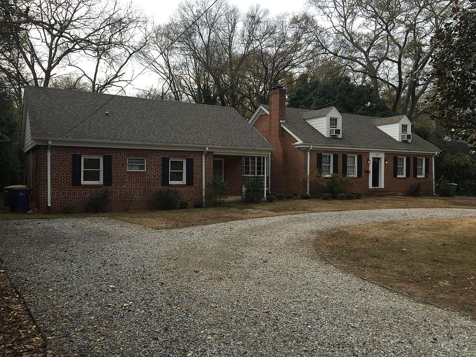 2nd image of 285 Springdale St