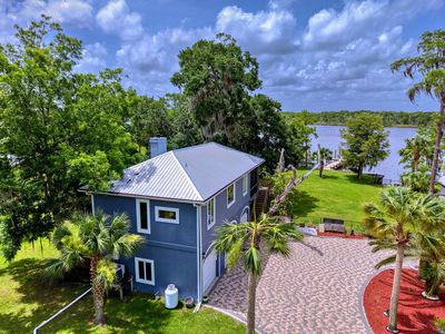162 Pogy Rd, Apalachicola, FL, 32320