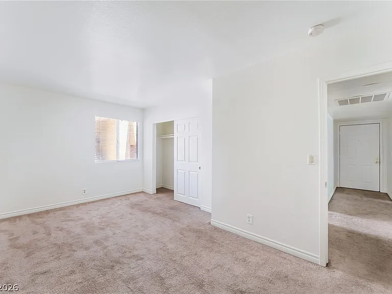4360 Sandy River Dr #31 — Photo 13