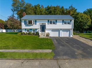 1 Farrel Dr, Ansonia, CT 06401