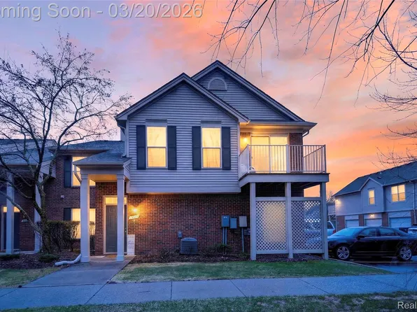 13343 Forest Ridge Blvd, Sterling Heights, MI 48313