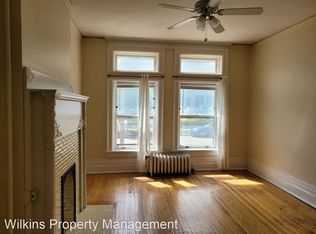 922 E Knapp St #10, Milwaukee, WI 53202