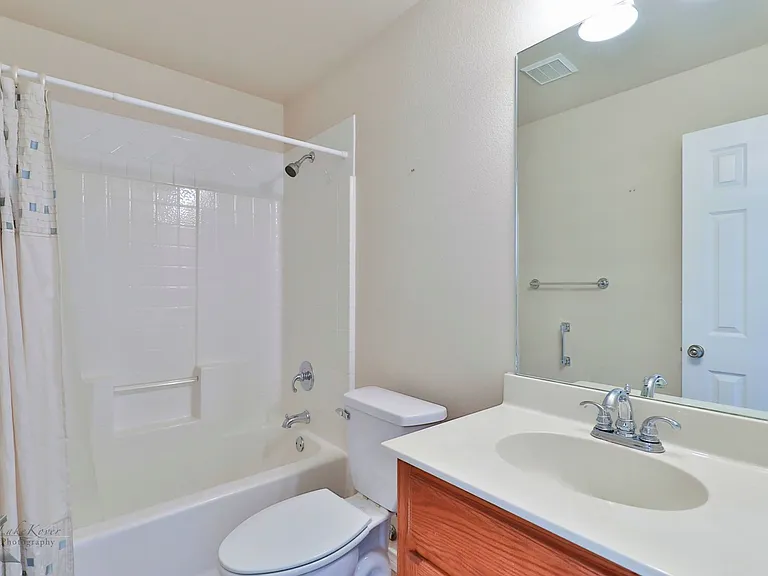 1218 Lewis And Clark Trl — Photo 8