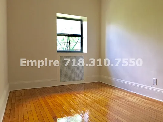 Rented by NYC Empire Realty Inc | media 4