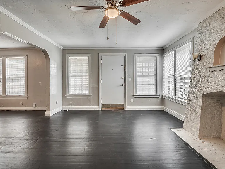 1803 NW 22nd Street - 2301 N. Florida — Photo 7