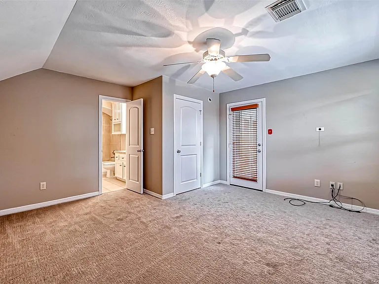 13815 Nathan Ridge Ln — Photo 31