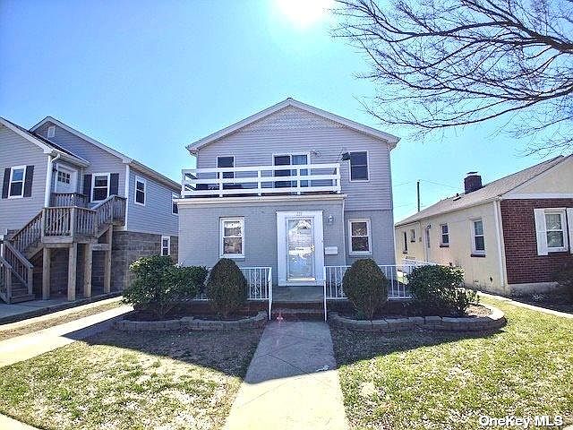 1st image of 224 E Market St APT 1