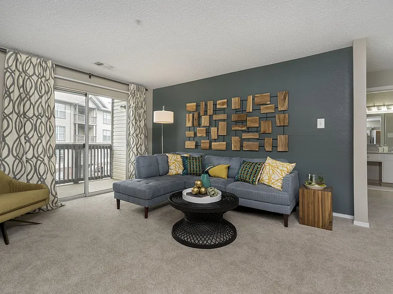 Liberty Pointe — Photo 27