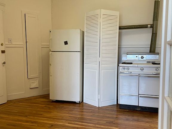 5th image of 1379-1383 Hampshire St #1381A