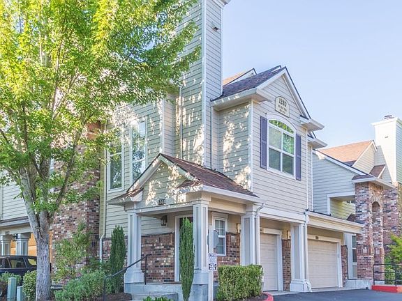 2nd image of 1280 NE 63rd Way Unit 805