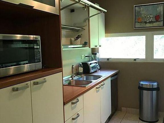 2nd image of 449 Calle Tarragona