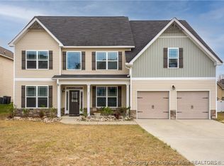 27 Ammunition Cir, Cameron, NC 28326