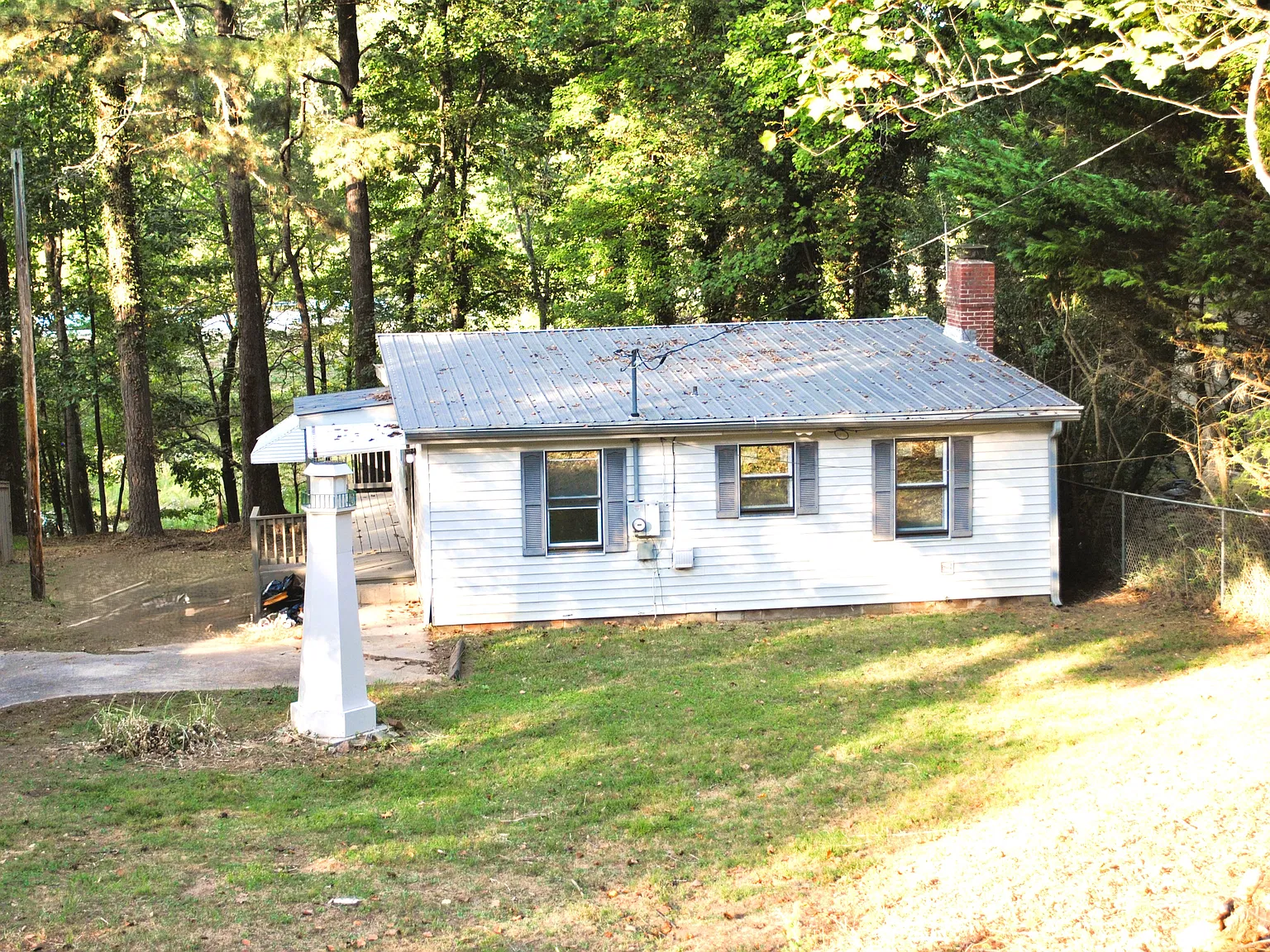2 bed, 1.5 bath, 924 sqft, $1,750 — Photo 1