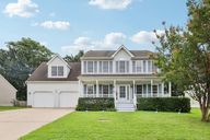 River Meadows Way-S1507-001.jpg