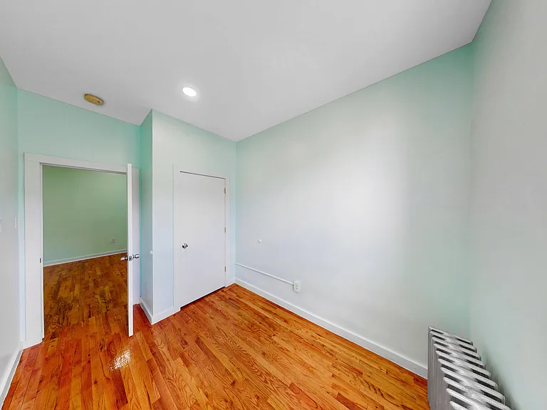 1570 Eastern Pkwy #1 — Photo 14