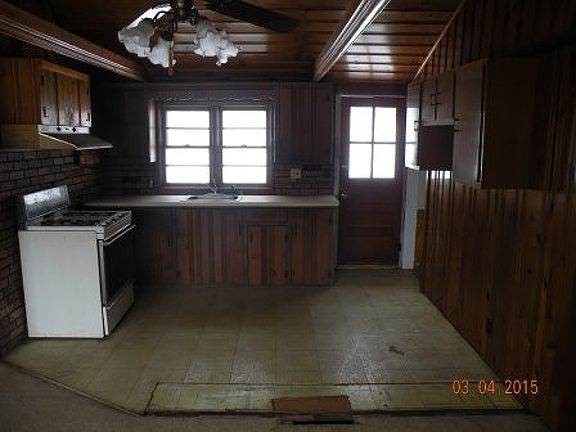 2nd image of 86 S Shore Dr