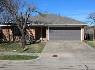 3849 1/2 Alto Ave, Carrollton, TX 75007