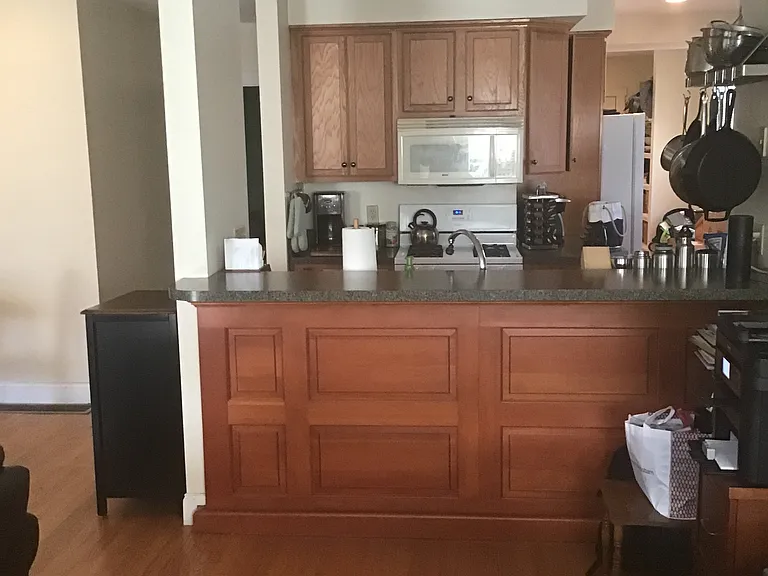 123 South St — Photo 1