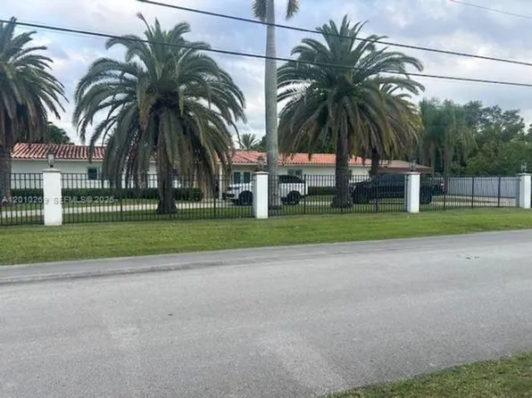 9540 SW 68th St, Miami, FL 33173