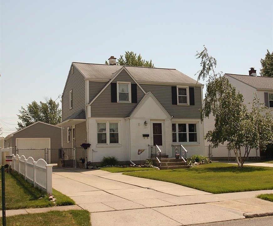 1st image of 65 Twyla Pl