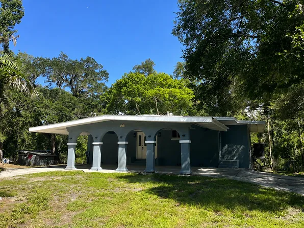 3498 Riverdale Dr, Dade City, FL 33523
