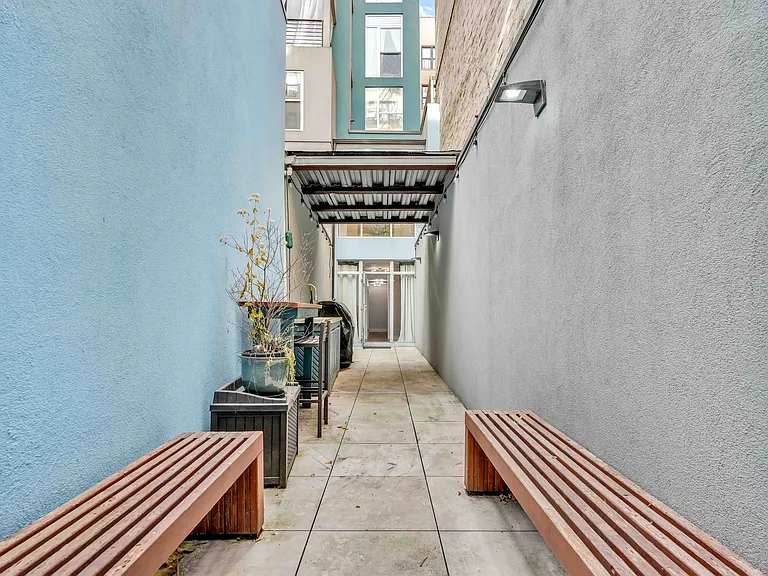 351 S 3rd St #1C — Photo 12