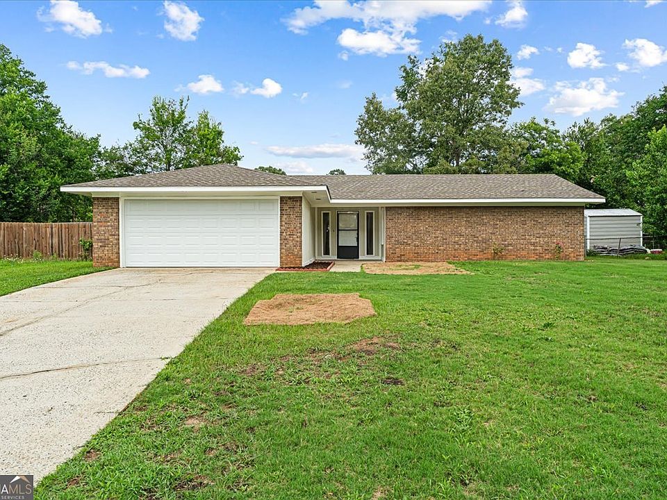 1st image of 109 Montiego Ct